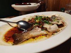 葱油鲈鱼-新白鹿餐厅(龙游路总店·杭帮菜名店)