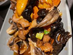 -前海沿·青岛菜(大拇指广场石老人店)