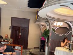 -哈啾嗨·新概念蒙餐(红星新城店)