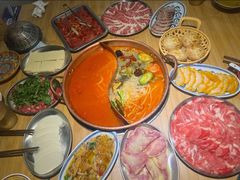 -洱火云南酸菜牛肉火锅(石景山当代商城店)