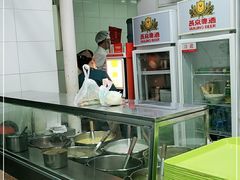 -护国寺小吃店(红莲南路店)