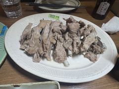 手抓羊肋条肉-贯贯吉·清真餐厅(浙江中路店)
