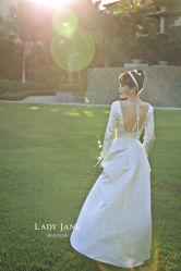 -Lady  Jane高端婚纱礼服馆