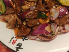 -吴记酱骨炖菜馆(西大直街店)
