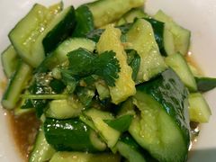 拍黄瓜-上关雪東北菜(中房金谊店)