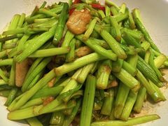 砂锅水芹-食悦江南·淮扬菜·烤鸭(亚运村·惠新店)