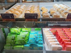 -HappyMiss花满楼·鲜花饼·鲜花茶·伴手礼(上海环球港店)