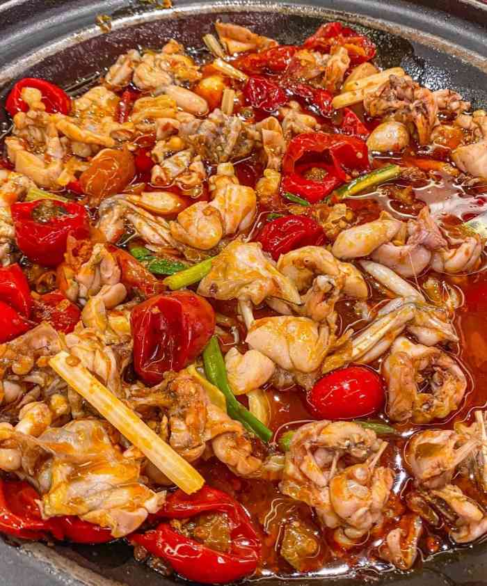 蛙三·泡椒牛蛙(华强南店)-"嘴角还带着仔姜牛蛙的余味,又来到了蛙三