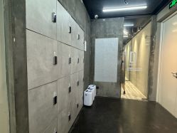 -CASTER跳舞俱乐部
