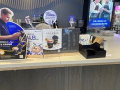 -瑞幸咖啡(凤凰海负一楼美食街店)