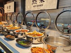 -魁牛·潮汕牛肉自助火锅(沈辽路万达店)