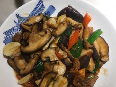 -小菜园新徽菜(镇江丹阳吾悦店)