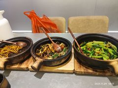 -不二啫·广府啫啫煲(江燕路万科里店)