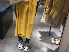 -URBAN REVIVO(欢乐海岸购物中心店)