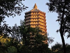 -玲珑塔公园