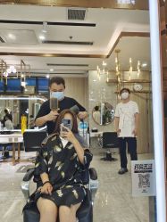 -Meng Lang 梦郎白金店