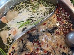 -储奇门鳝鱼火锅(总店)