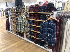-优衣库(东莞汇一城店)