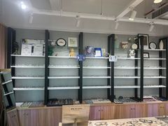 -瑞司视光眼镜·蔡司战略合作眼镜店(新街口店)