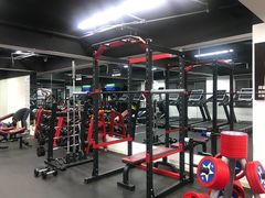 -坚果健身24小时工作室(定西路店)