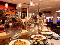 自助取餐区-东莞塘厦三正半山温泉酒店·沙利文西餐厅