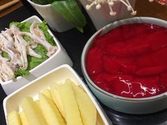 -沸炉重庆老火锅(军事博物馆店)