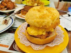 小龙凤黄油猪扒菠萝包-小龍鳳餐室(番禺路店)