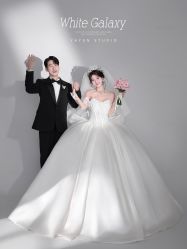 -雅云婚纱摄影工作室旗舰店