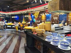 自助取餐区-四海一家自助餐(益田假日广场店)