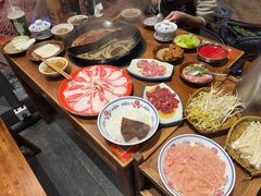 -憨铁匠火锅(红山6979店)