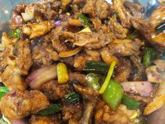 干锅牛蛙-南京点赞小馆