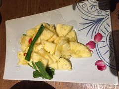 -云海肴·汽锅鸡·云南代表菜(天山百盛优客店)