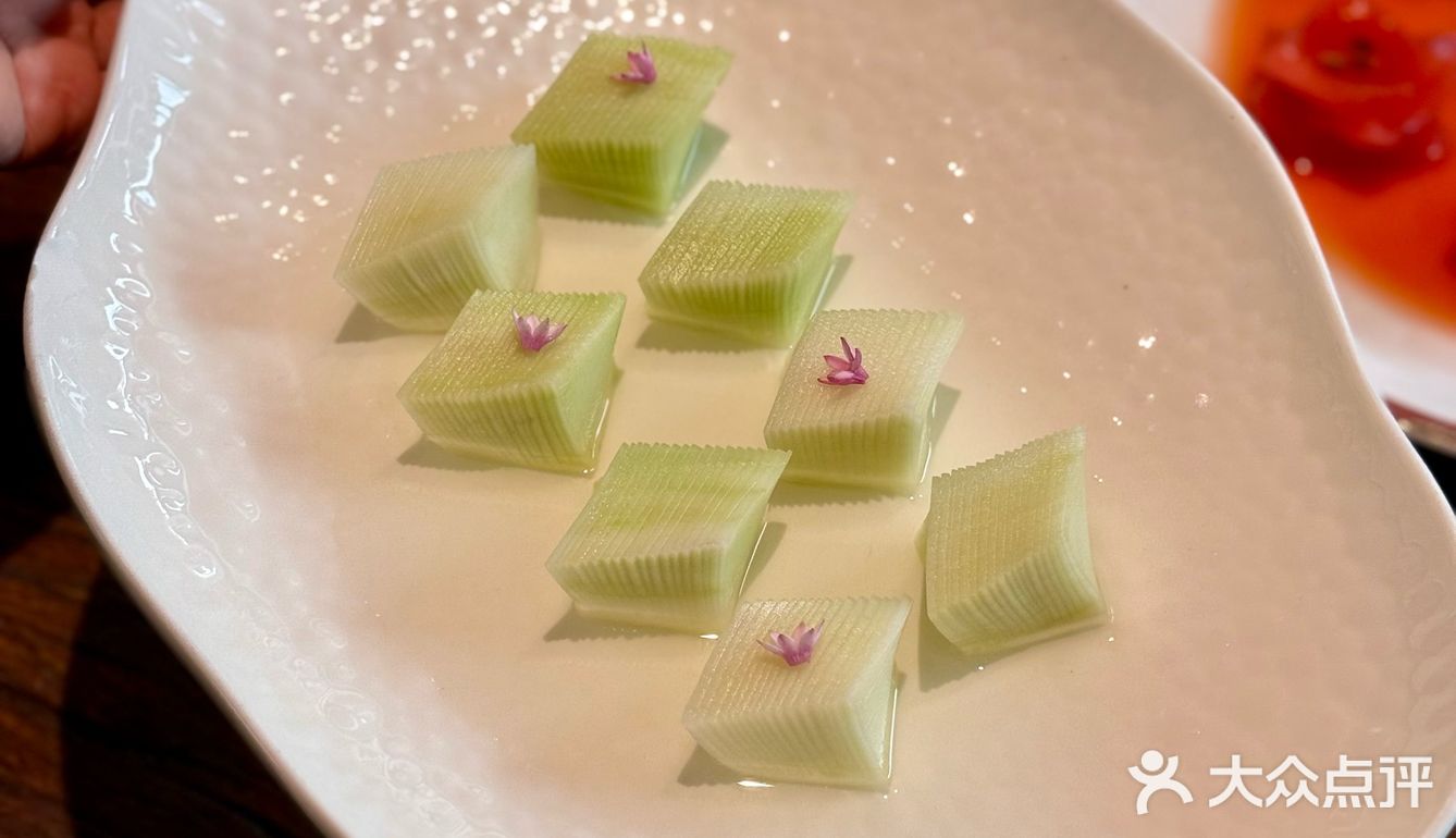 顺德也有在中式庭院里，吃精致“漂亮饭”！