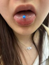-花师傅专业手穿耳洞打耳洞穿孔