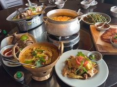 -大头虾越式风味餐厅(光明广场店)