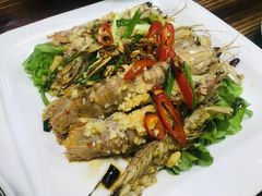 -亚忠小吃店(曾厝垵店)