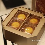 半岛月饼真的好吃,虽然没有加热奶黄流心