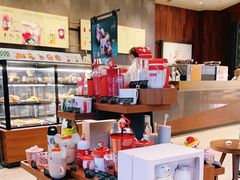 零售区-星巴克(凯德晶萃店)
