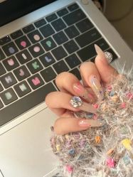 -M·X Nail日式美甲美睫