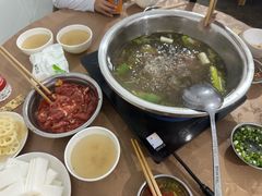 -黑竹沟新场牛肉火锅
