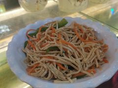 -金杨拉面王小吃面馆·牛三宝面·红烧牛肉粉