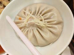 王牌蟹粉灌汤包-苏小柳手工点心(人民广场分院)