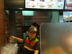 -汉堡王(EAC欧美中心店)