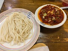 辣皮子滚刀肉拌面-歹歹的加个面过油肉拌面(贵州路店)