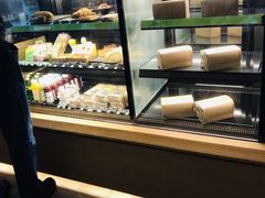 -星巴克臻选(宁波天一广场店)