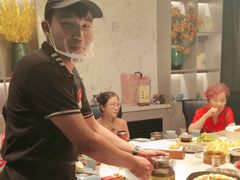-老周家酱卤猪蹄私房菜(克拉玛依西街店)