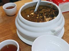 -裕记烧腊连锁餐饮(国商分店)