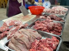 -标记美食新鲜猪杂(兴南大道店)