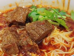 -李与白包子铺(桐梓林店)