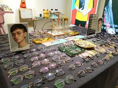 -肆兮眼镜·蔡司·徕卡战略合作店(大坪店)